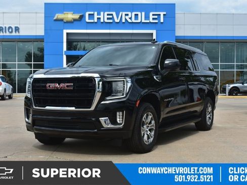 Used 2023 GMC Yukon XL SLE w/ Gmc Pro Safety Plus Package RWD image 1