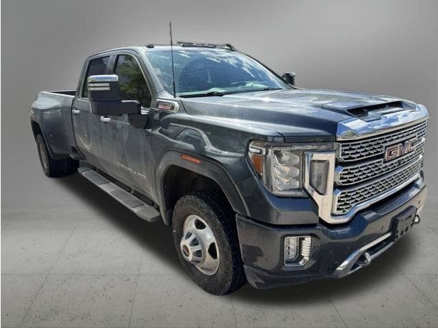 Used 2020 GMC Sierra 3500 Denali w/ Denali Ultimate Package AWD/4WD image 3