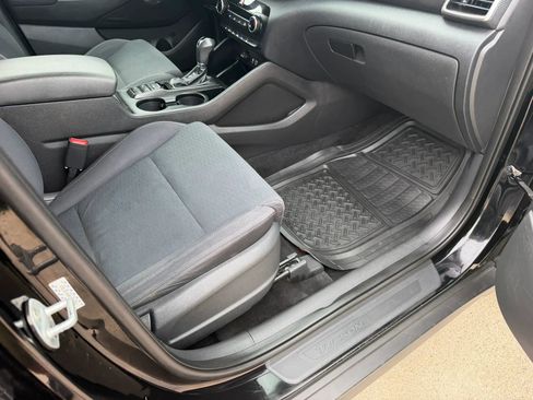 Used 2019 Hyundai Tucson Value AWD/4WD image 67