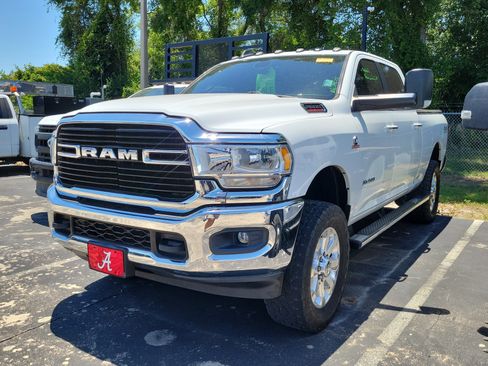 Used 2019 RAM 2500 Big Horn AWD/4WD image 3
