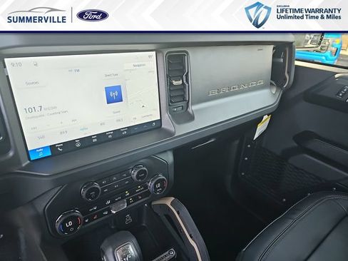 New 2026 Ford Bronco Badlands AWD/4WD image 22