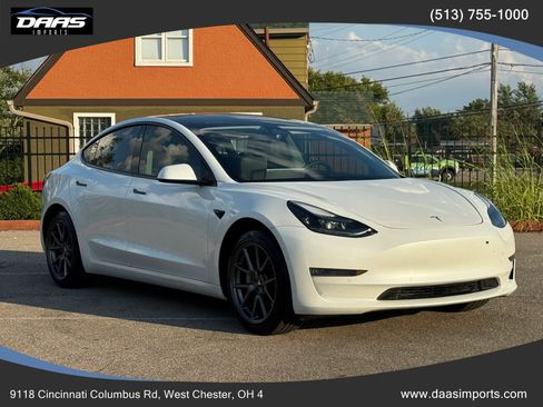 Used 2021 Tesla Model 3 Long Range AWD/4WD image 3