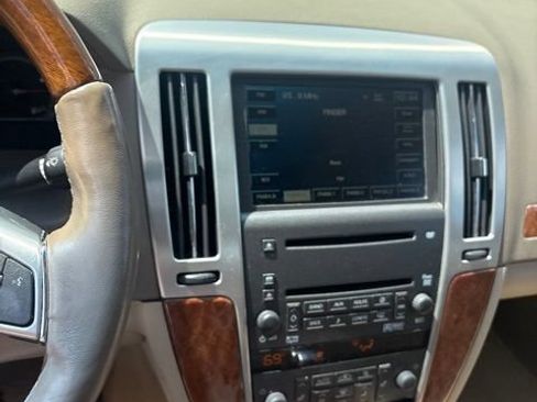 Used 2008 Cadillac STS V8 RWD image 4