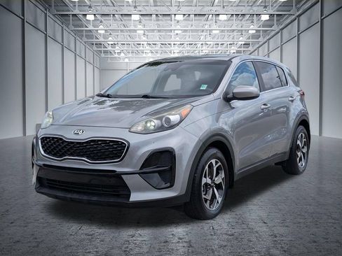 Used 2021 Kia Sportage LX FWD image 3