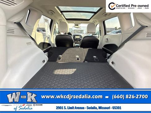 Certified 2017 Jeep Compass Limited AWD/4WD image 27