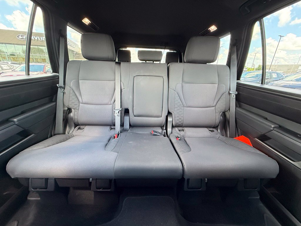 Used 2025 Toyota Sequoia SR5 AWD/4WD image 31