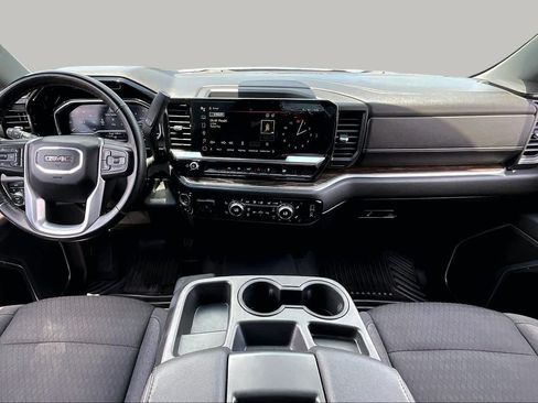 Used 2023 GMC Sierra 1500 SLE AWD/4WD image 16