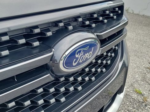 Used 2025 Ford Ranger XLT w/ FX4 Off-Road Package AWD/4WD image 7