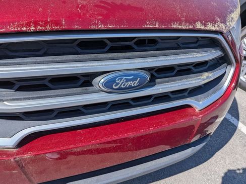 Used 2019 Ford EcoSport SE w/ SE Convenience Package image 15