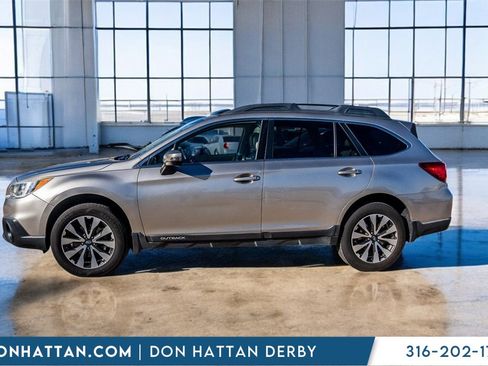 Used 2015 Subaru Outback 2.5i Limited image 2