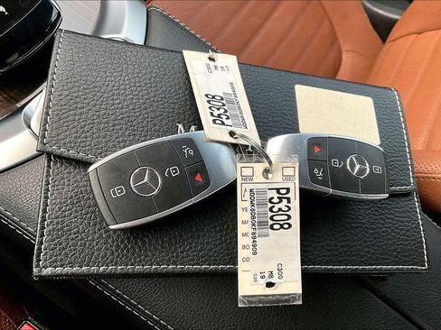 Used 2019 Mercedes-Benz C 300 Cabriolet image 11