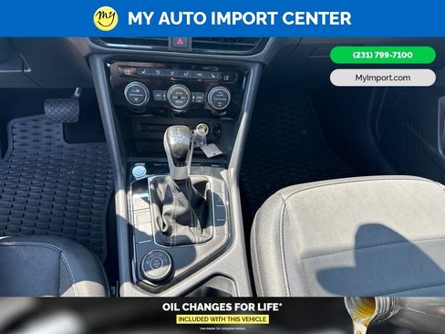 Used 2024 Volkswagen Taos SE AWD/4WD image 23