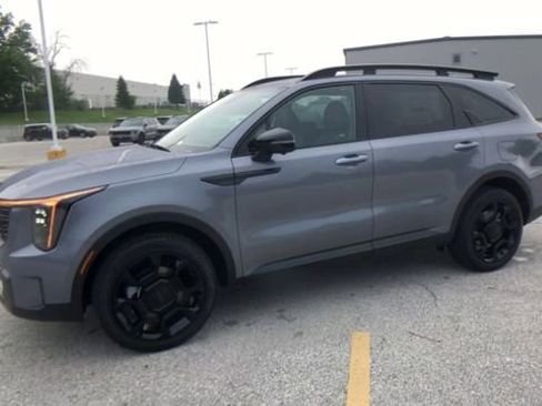 New 2025 Kia Sorento SX image 7