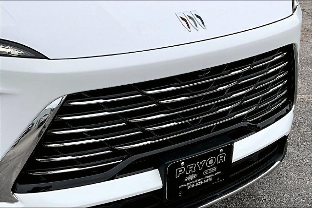 Used 2026 Buick Enclave Preferred FWD image 33
