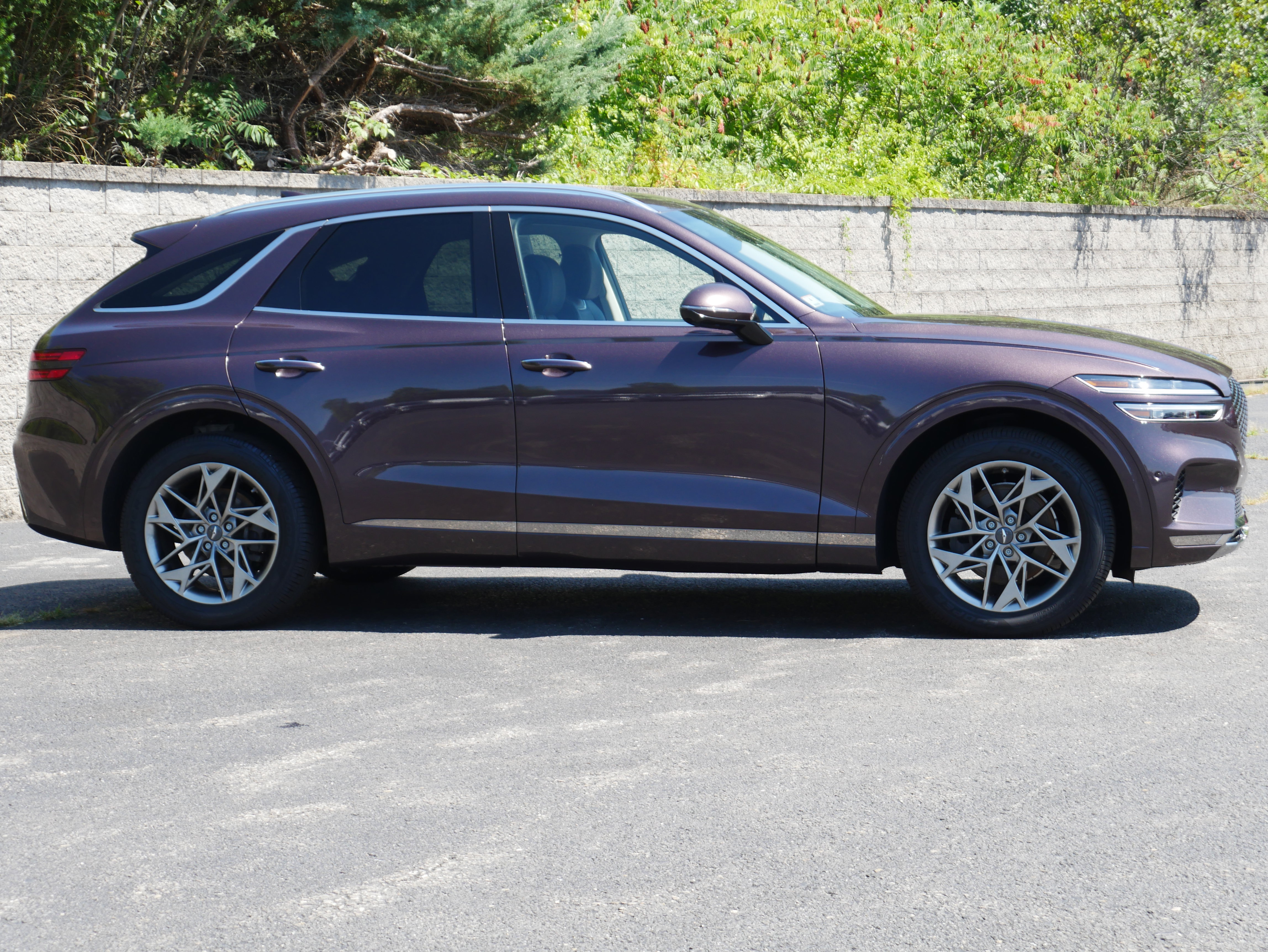 Used 2022 Genesis GV70 2.5T w/ Advanced Package AWD/4WD image 8