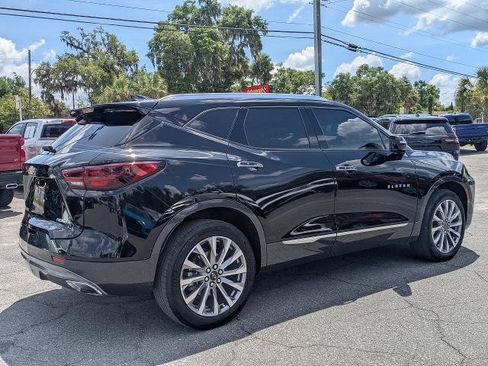 Certified 2024 Chevrolet Blazer Premier FWD image 4