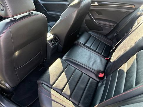Used 2015 Volkswagen GTI 4-Door FWD image 17