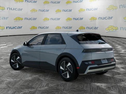 New 2026 Hyundai Ioniq 5 SE image 5