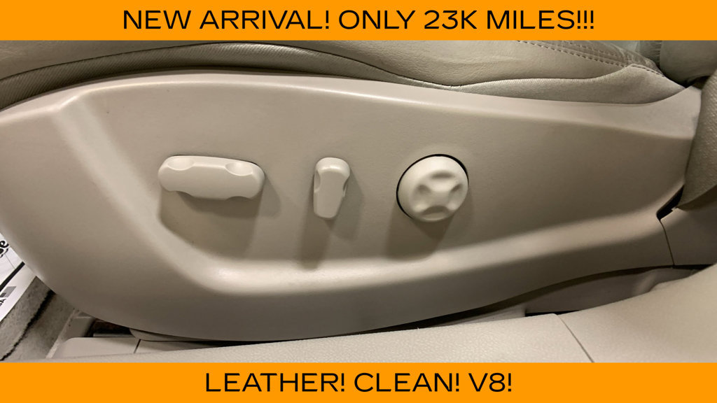Used 2011 Cadillac DTS FWD image 27