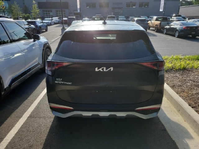 Used 2024 Kia Sportage EX FWD image 5