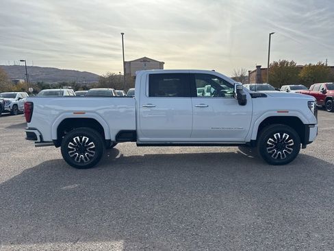 New 2026 GMC Sierra 3500 Denali Ultimate image 4