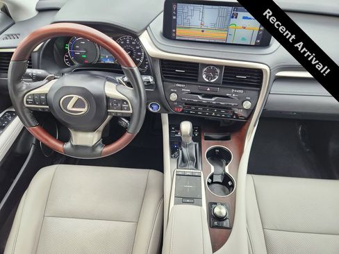Used 2020 Lexus RX 450h AWD w/ Premium Package image 26