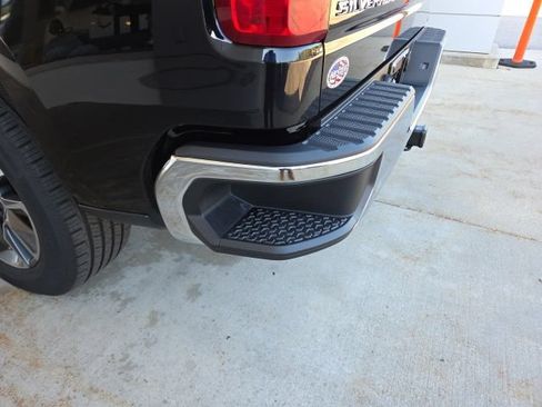 Used 2024 Chevrolet Silverado 1500 LT AWD/4WD image 48