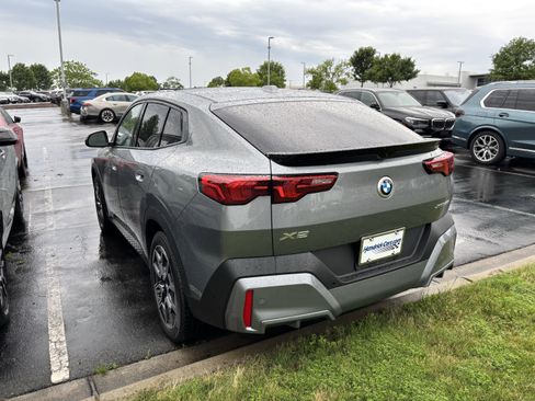 Used 2025 BMW X2 xDrive28i AWD/4WD image 15