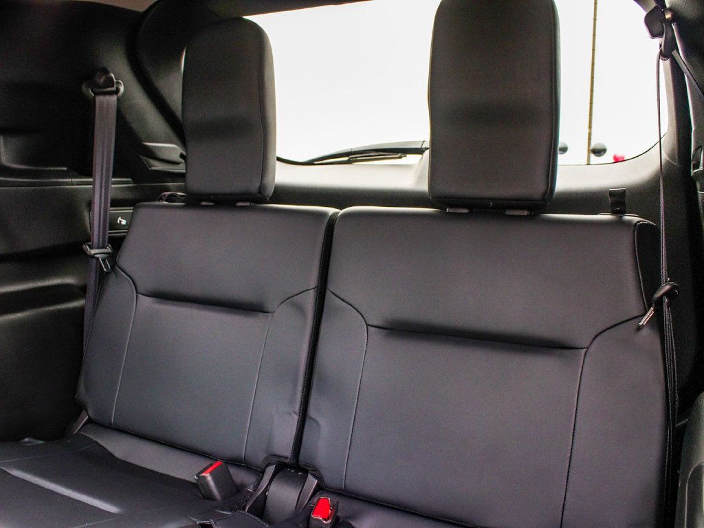 Used 2022 Mitsubishi Outlander SE FWD image 36