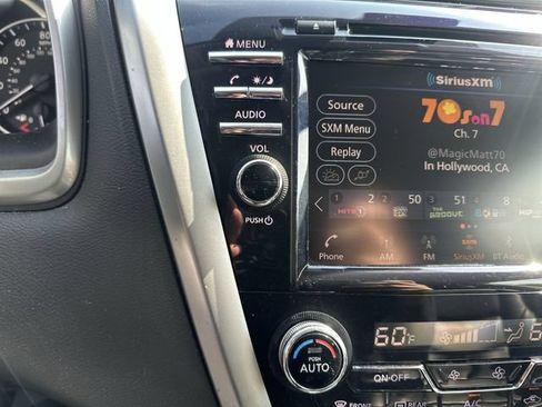 Used 2024 Nissan Murano SV AWD/4WD image 14