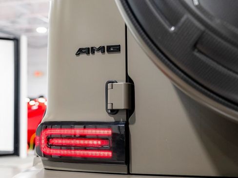 Used 2025 Mercedes-Benz G 63 AMG 4MATIC image 19