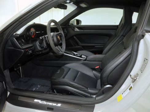 Used 2020 Porsche 911 Carrera S RWD image 17