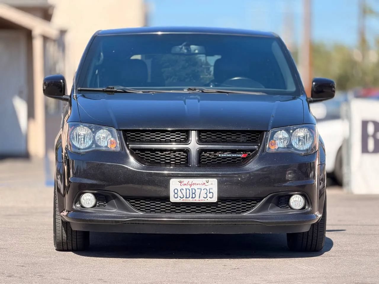 Used 2018 Dodge Grand Caravan GT FWD image 3