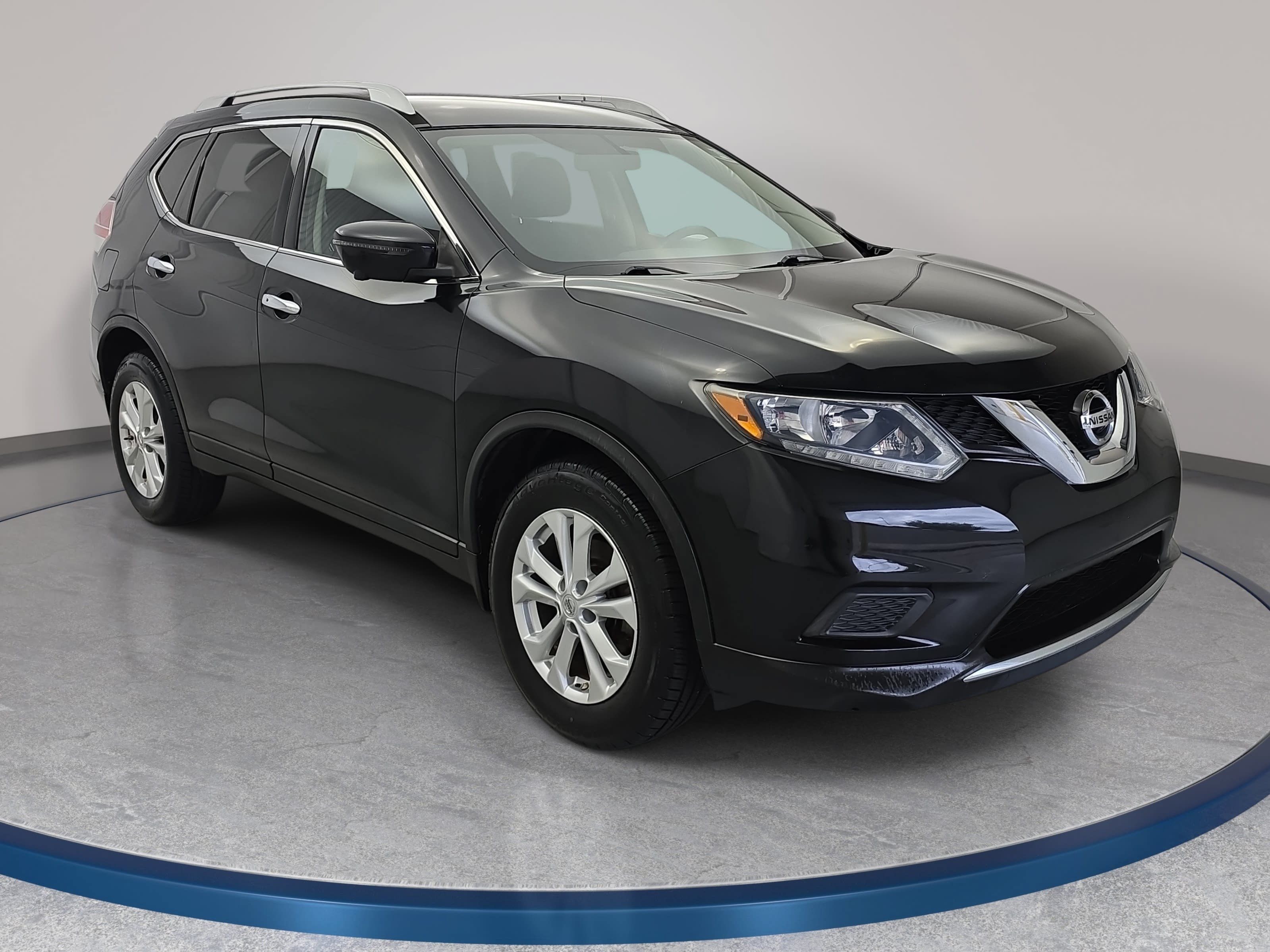 Used 2016 Nissan Rogue SV w/ SV Premium Package AWD/4WD image 3