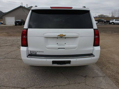 Used 2016 Chevrolet Suburban LTZ image 7