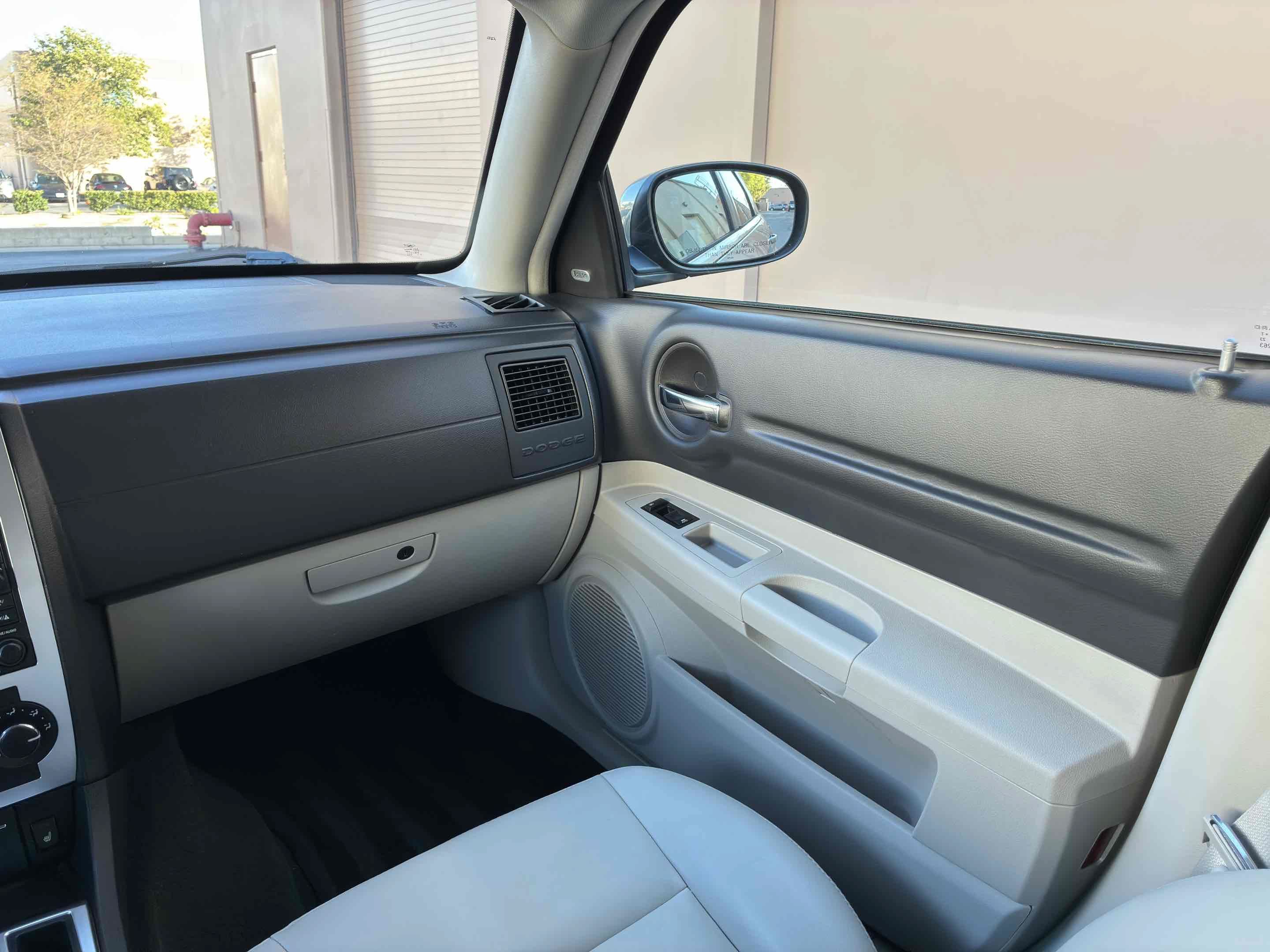 Used 2006 Dodge Magnum R/T w/ Convenience Group II AWD/4WD image 17
