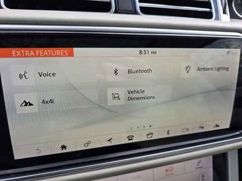 Used 2020 Land Rover Range Rover HSE image 4