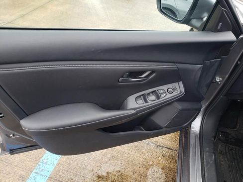 Certified 2025 Nissan Sentra S FWD image 13