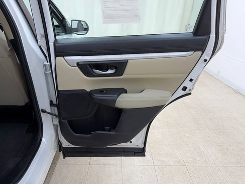 Used 2021 Honda CR-V LX image 13