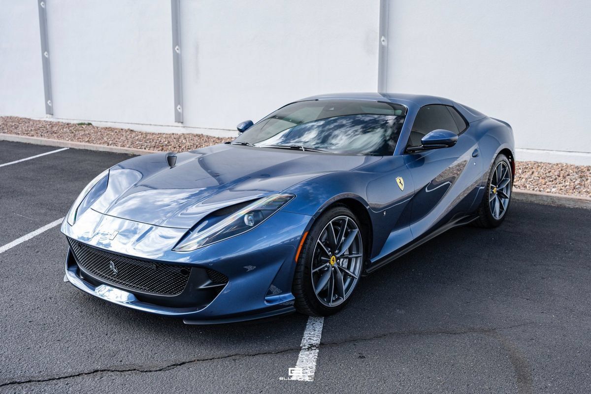 Used 2021 Ferrari 812 GTS RWD image 21