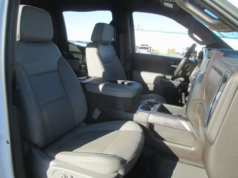 Used 2021 Chevrolet Silverado 1500 LTZ image 19