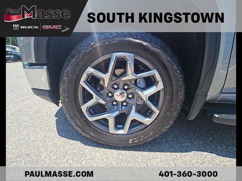 Certified 2024 GMC Sierra 1500 SLT w/ SLT Premium Plus Package AWD/4WD image 9