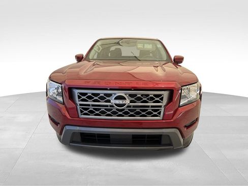 Used 2022 Nissan Frontier SV RWD image 6