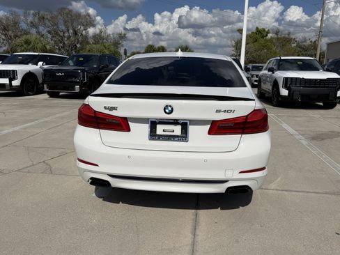 Used 2018 BMW 540i image 5