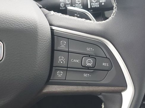 New 2026 Jeep Grand Cherokee L Limited AWD/4WD image 24