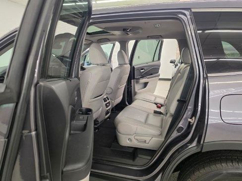 Used 2019 Honda Pilot EX-L image 40