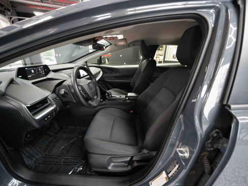 Certified 2024 Toyota Prius LE image 10