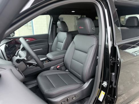 New 2026 Chevrolet Traverse Z71 image 9