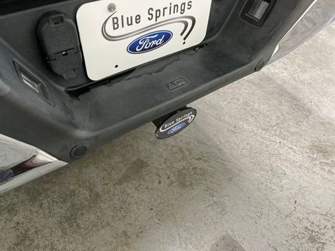 Used 2018 Ford F150 Lariat w/ Trailer Tow Package image 6