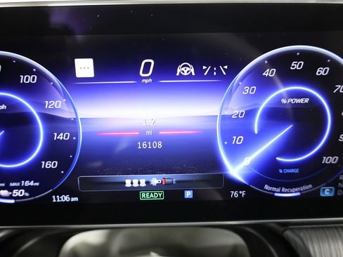 Used 2023 Mercedes-Benz EQE 350+ 4MATIC SUV w/ Exclusive Trim Package image 13